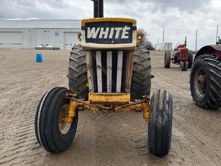 minneapolis-moline-g1050-image-2