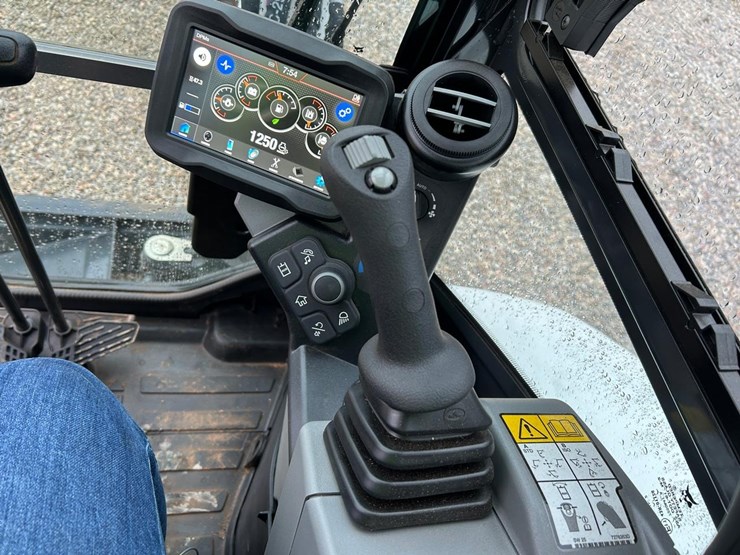 2026-bobcat-e35-image-22