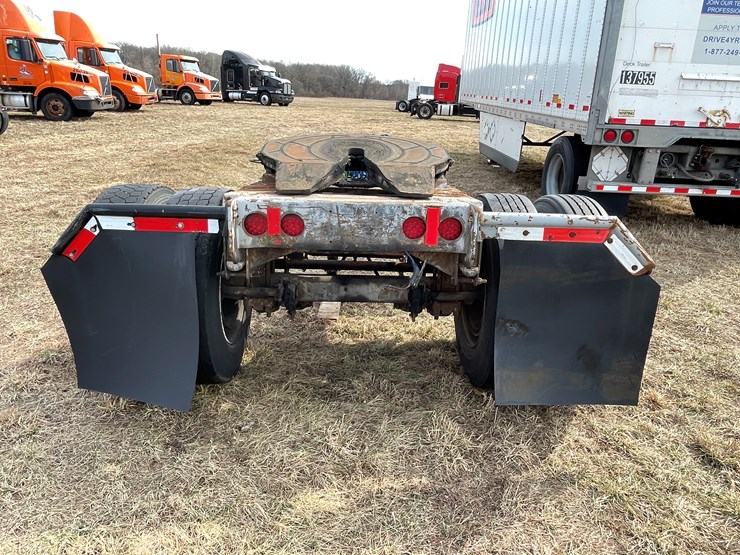 1983-fruehauf-semi-image-6