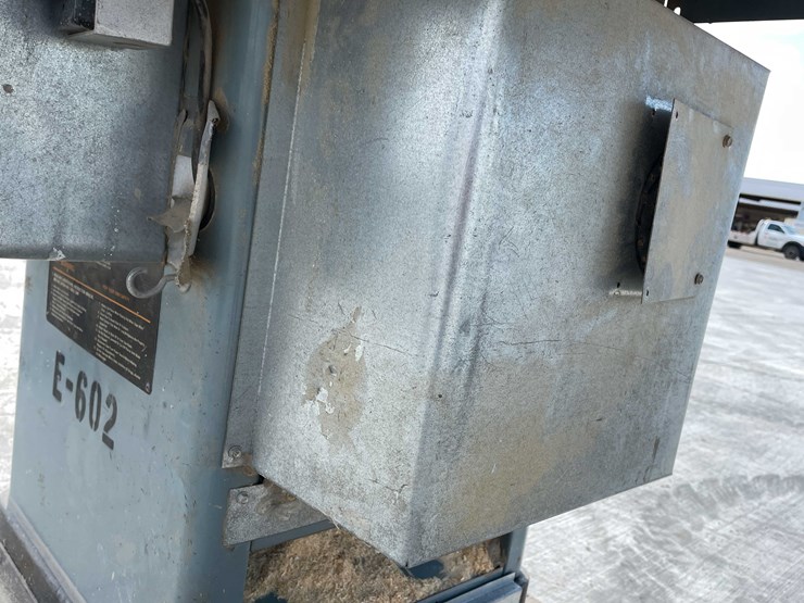 #5428-•-table-saw-image-19