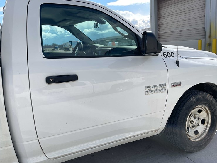 2015-dodge-1500-image-20