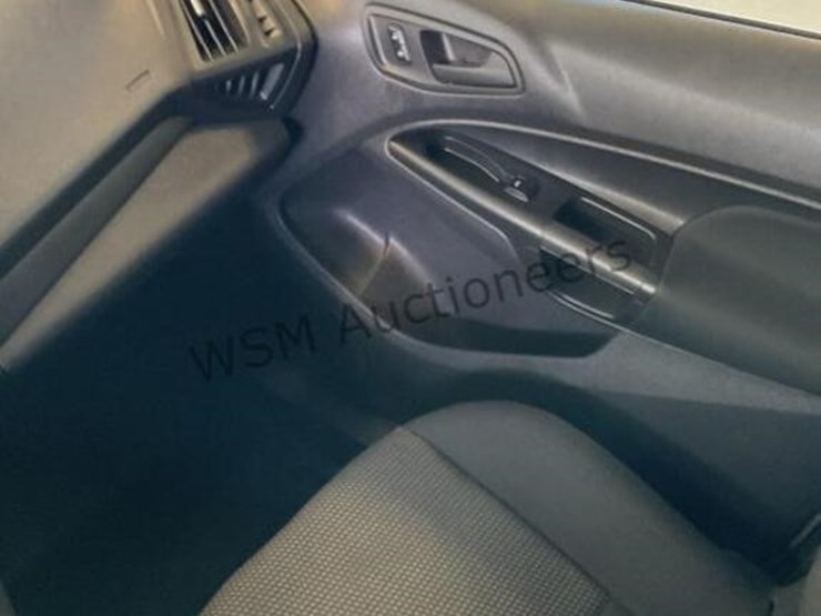 2015-ford-transit-connect-image-20