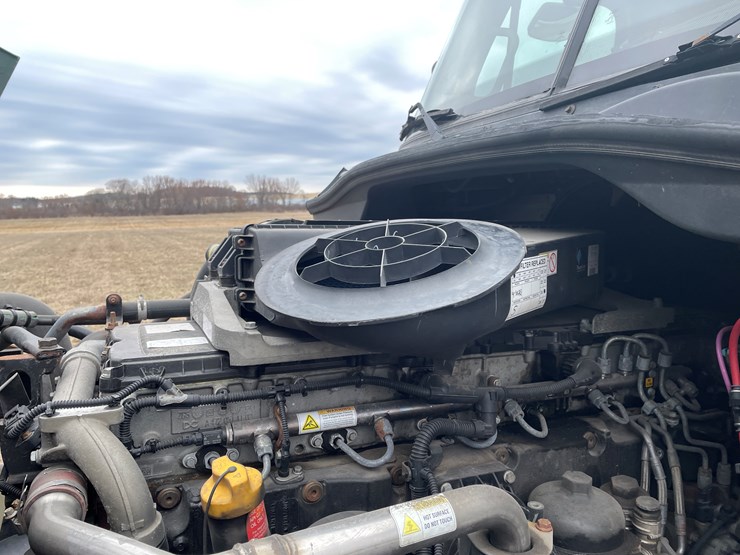 #114-•-2017-freightliner-single-axle-day-cab-semi-tractor-(has-wi-title)-image-54