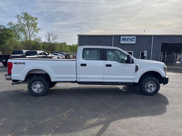2018-ford-f250-xl-image-8