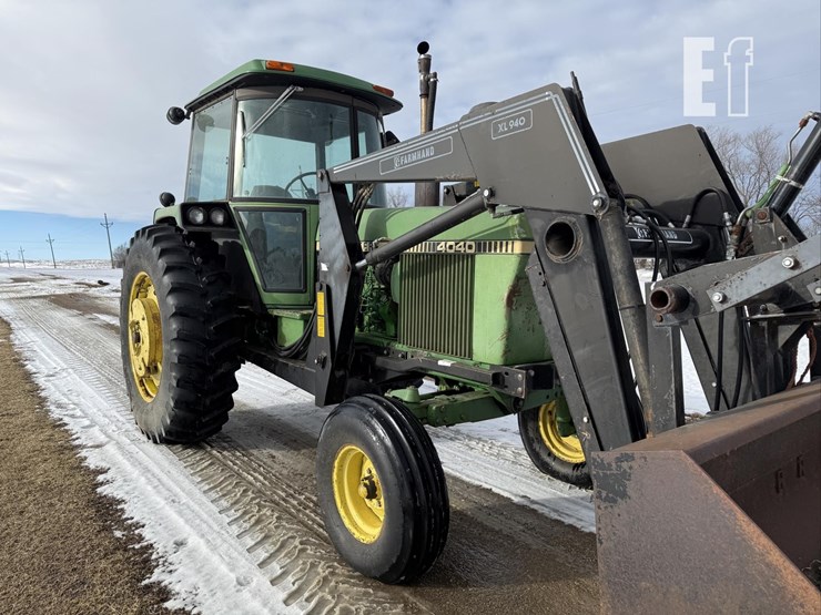 john-deere-4040-image-5