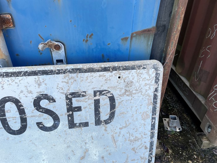 #3929-•-metal-retired-road-sign-image-3