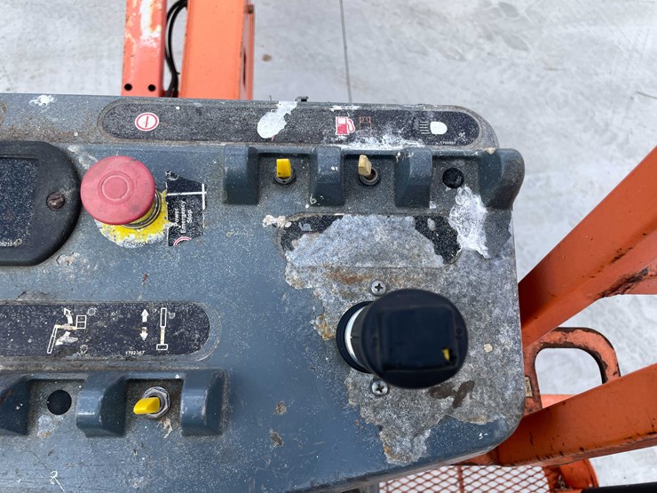 2006-jlg-450a-image-64