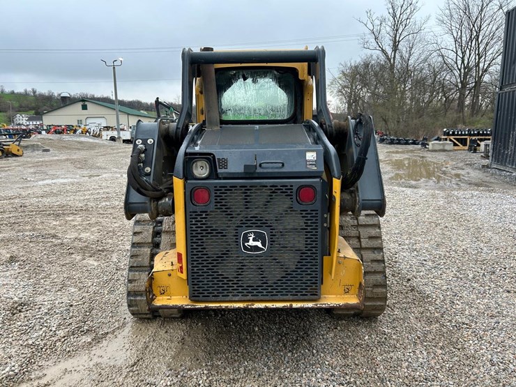 2017-deere-323e-image-3