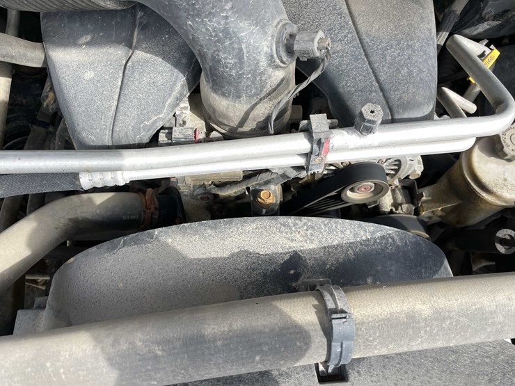 2015-dodge-2500-image-14