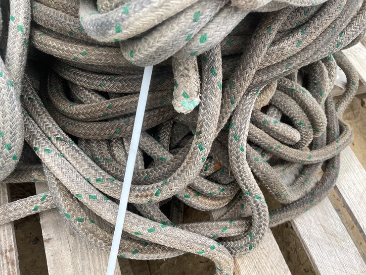 #3920-•-(4)-bundles-of-rope-image-7