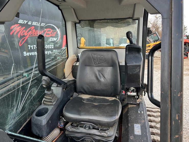 2021-jcb-3ts-8t-image-20