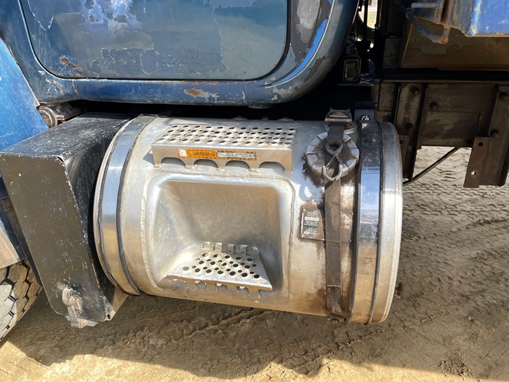 #401-•-1991-mac-rb688s-dump-truck-(has-mn-title)-image-35