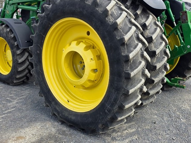 2021-john-deere-6230r-image-36