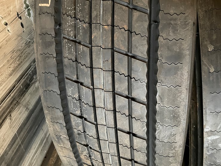 #10745-•-(2)-new-bridgestone-semi-tires-image-10