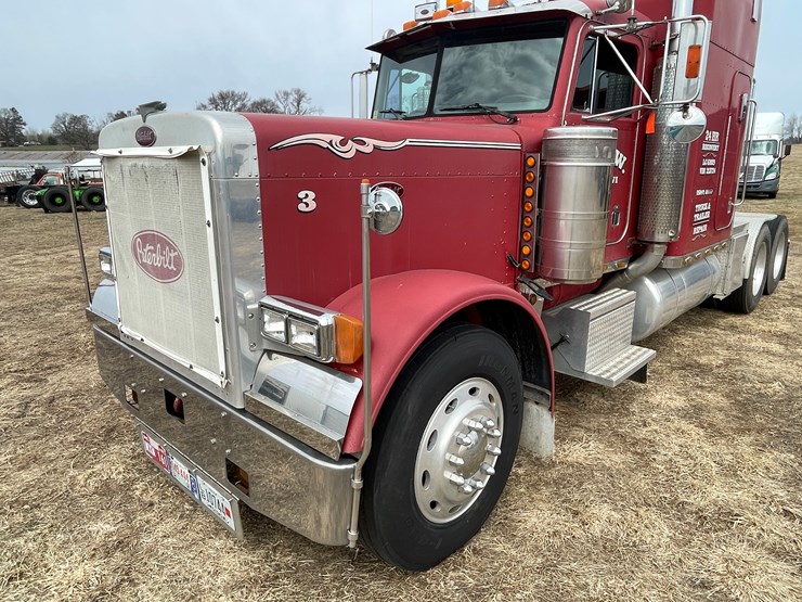1987-peterbilt-379-image-9