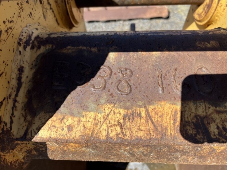 24"-dig-bucket-image-5