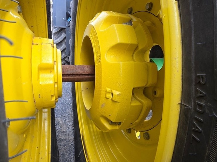 2021-john-deere-6230r-image-25