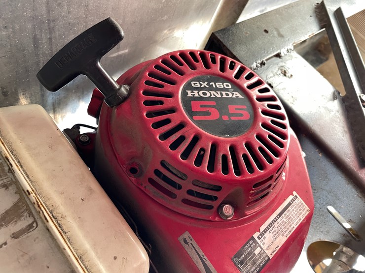 #10696-•-gas-powered-air-compressor-image-11