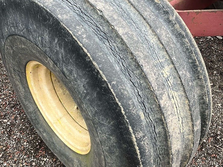 allis-chalmers-7080-image-9