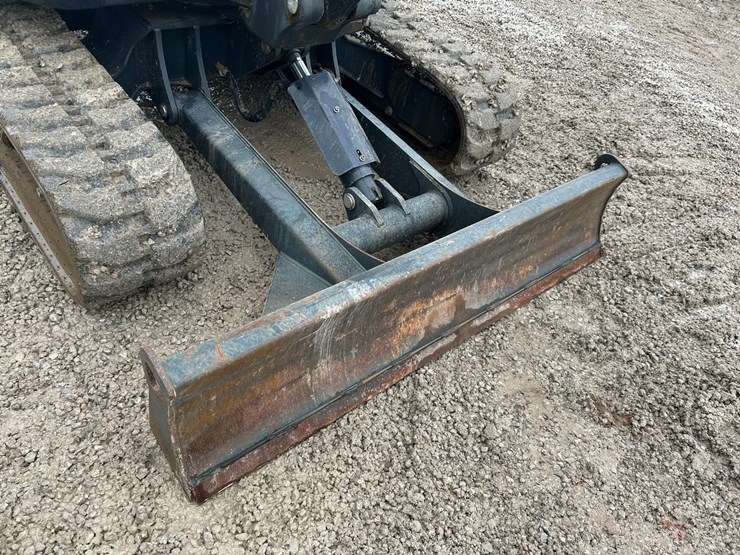 2022-bobcat-e42-image-11