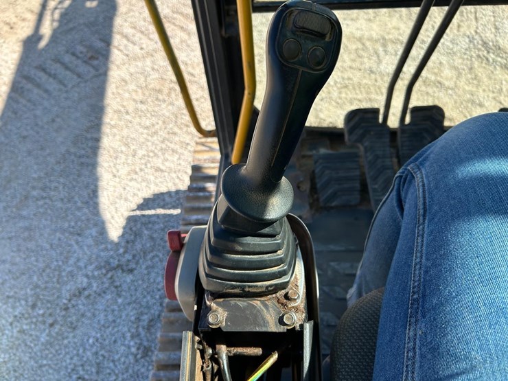 volvo-ec210cl-image-28