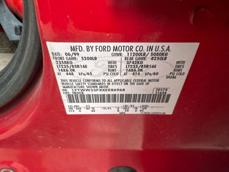 1999-ford-f350-image-18