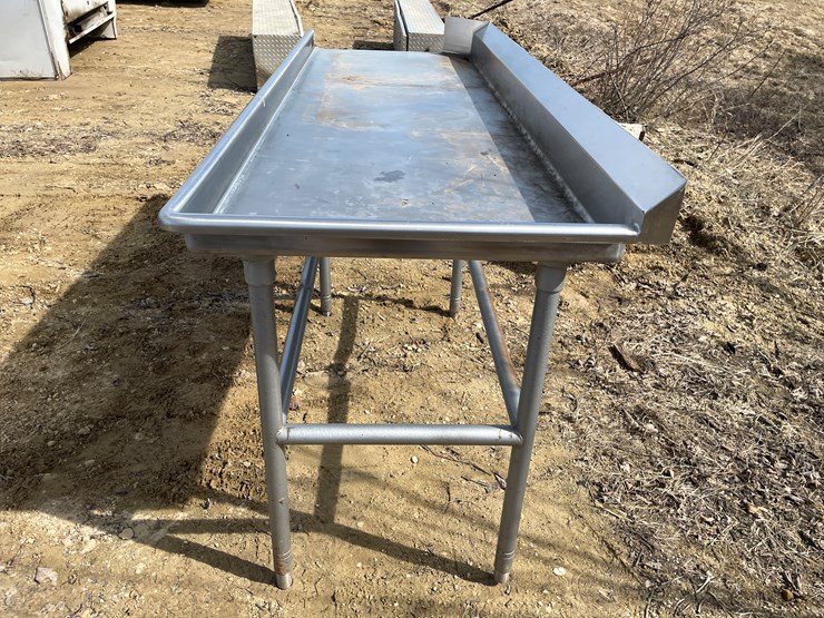 #3972-•-stainless-steel-prep-table-image-7