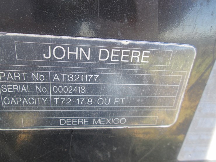 john-deere-72-image-6