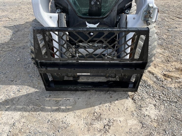 wildcat-skid-steer-forks-frame-&-mounting-back-plate-image-2