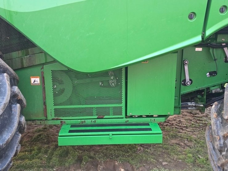 2013-john-deere-s680-image-33