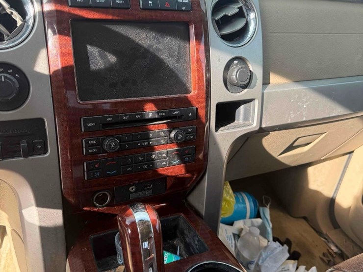 2010-ford-f150-image-8