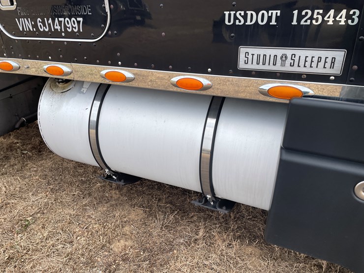 2006-caterpillar-c15-image-21