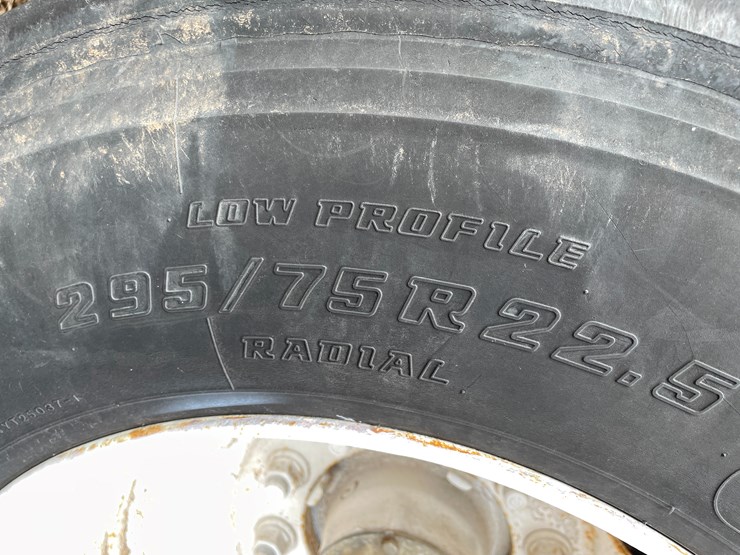 #153-•-2006-reitnouer-48'-aluminum-semi-truck-deck-over-trailer-(has-wi-title)-image-31