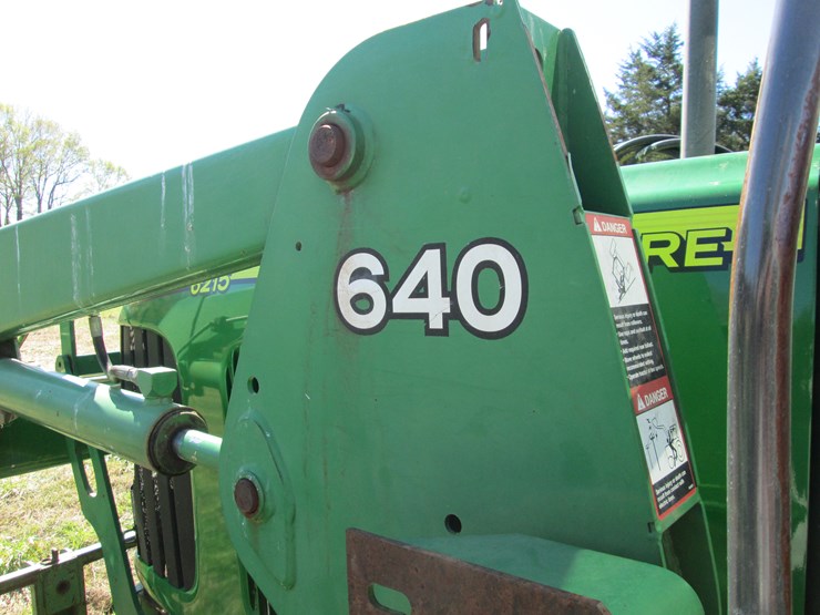 john-deere-6215-image-16