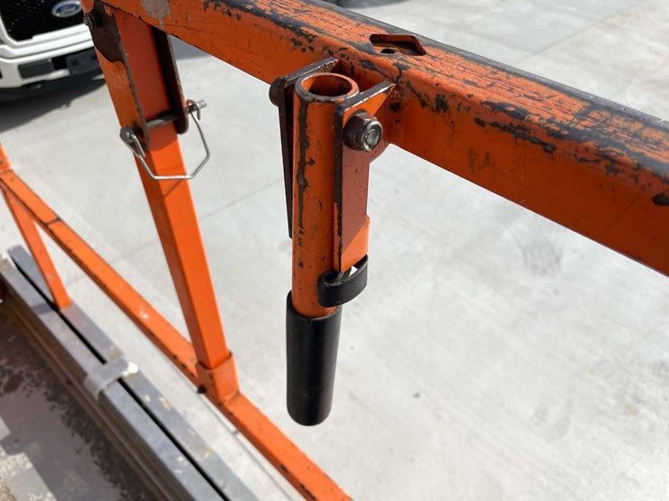 2014-jlg-2630es-image-27