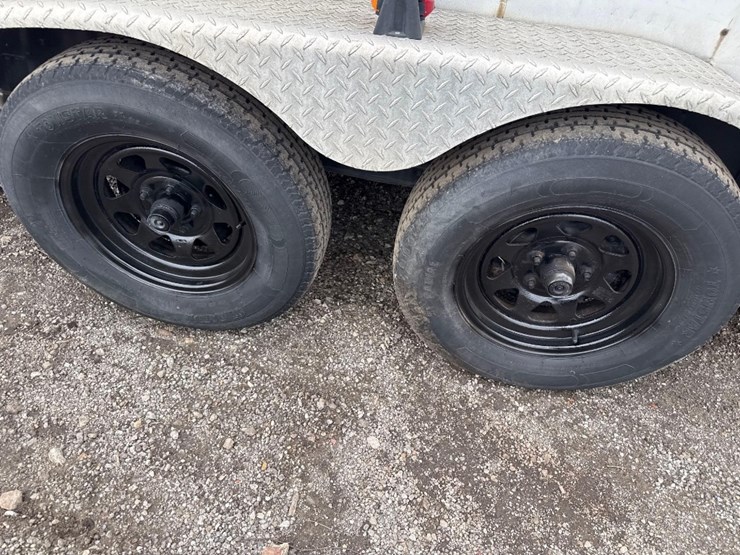 2005-cargo-wells-image-10