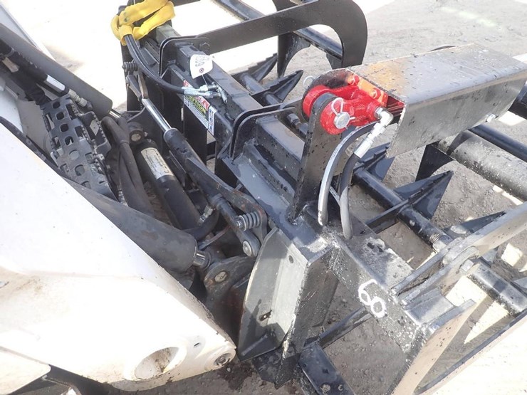 wildcat-60"-skid-steer-root-grapple-image-6