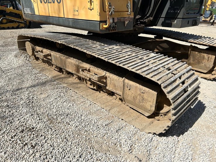 volvo-ec210cl-image-9