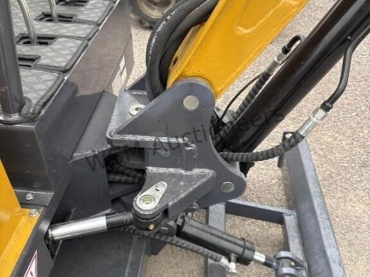 2025-cfg-industry-mx50r-image-9