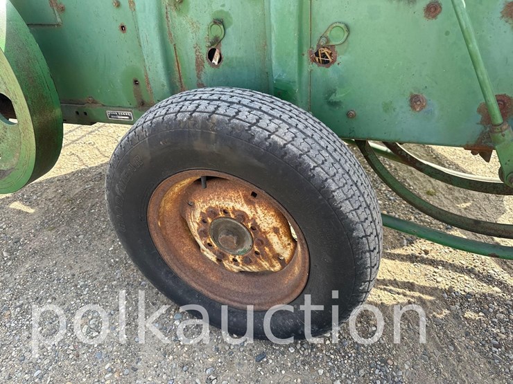 john-deere-24-image-8