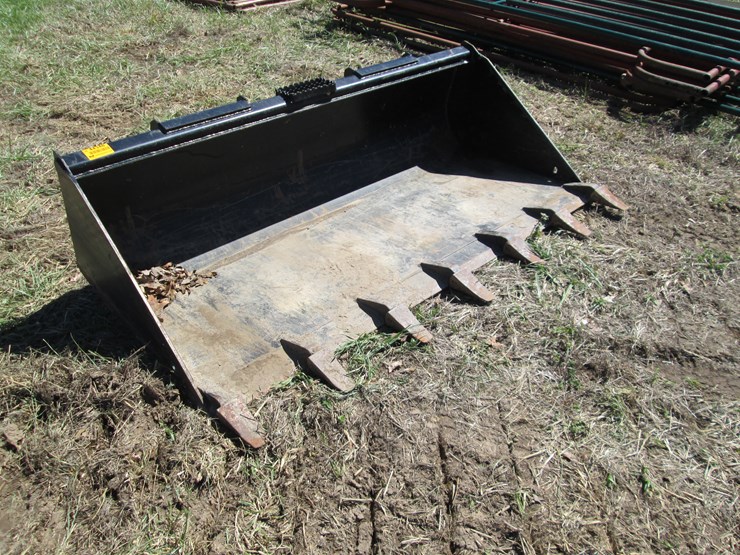 john-deere-72-image-2