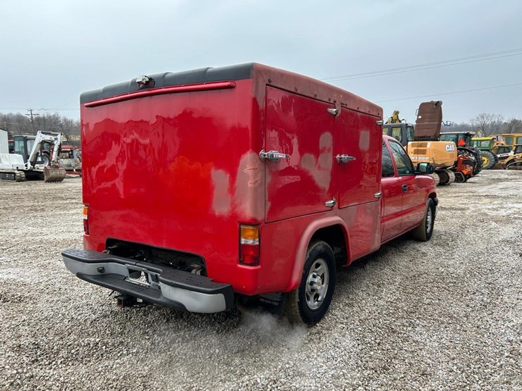 2004-chevrolet-1500-image-4