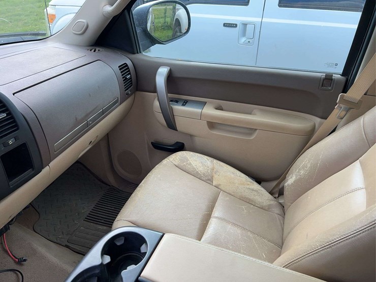 2012-gmc-sierra-1500-image-9