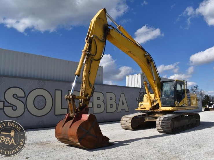2013-komatsu-pc360-lc-10-image-2