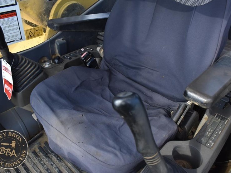 2013-komatsu-pc360-lc-10-image-59