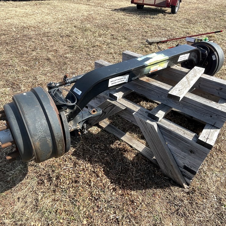 #10691 • Hendrickson Semi Truck Steer Axle