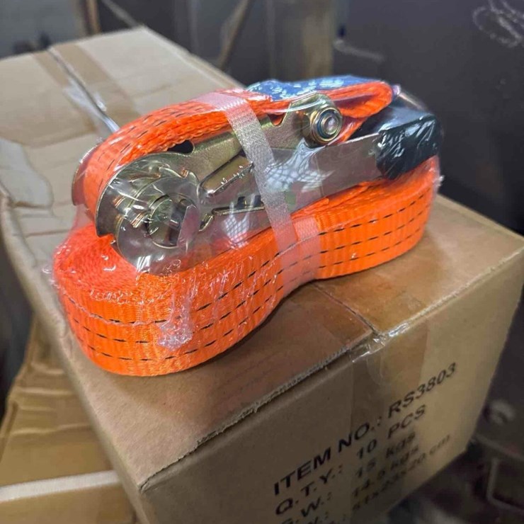 (10) New ZYM Co 1.5in x 27ft Ratchet Straps