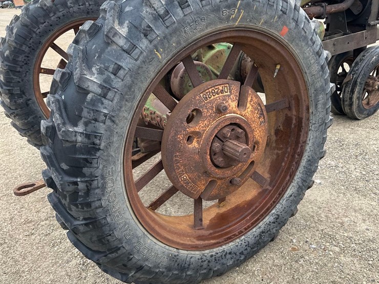 john-deere-a-image-10