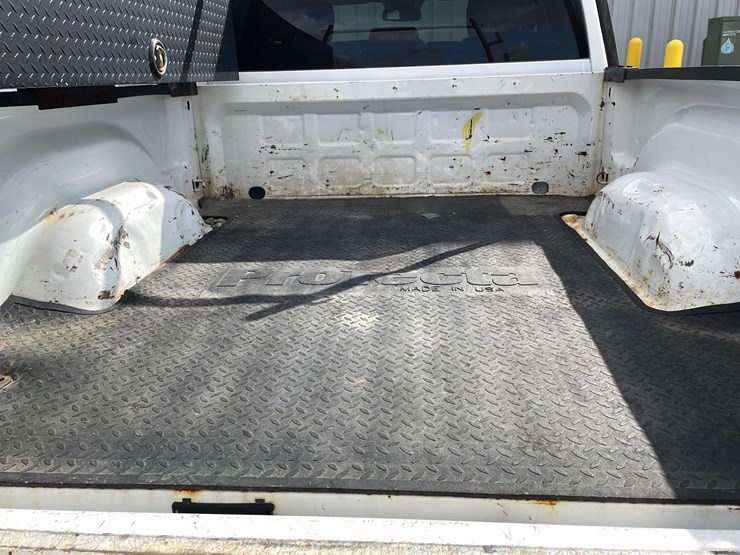 2017-dodge-1500-image-25