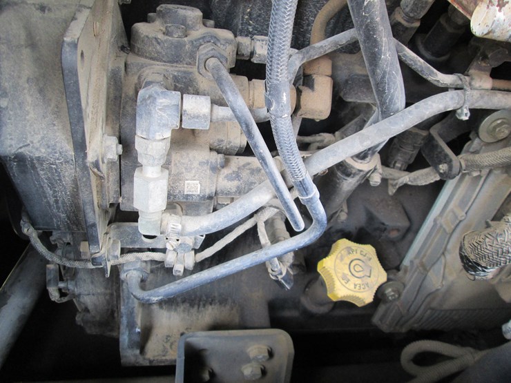 2013-deere-tires-image-21